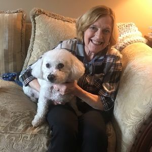 Meet your Posher, Debbie